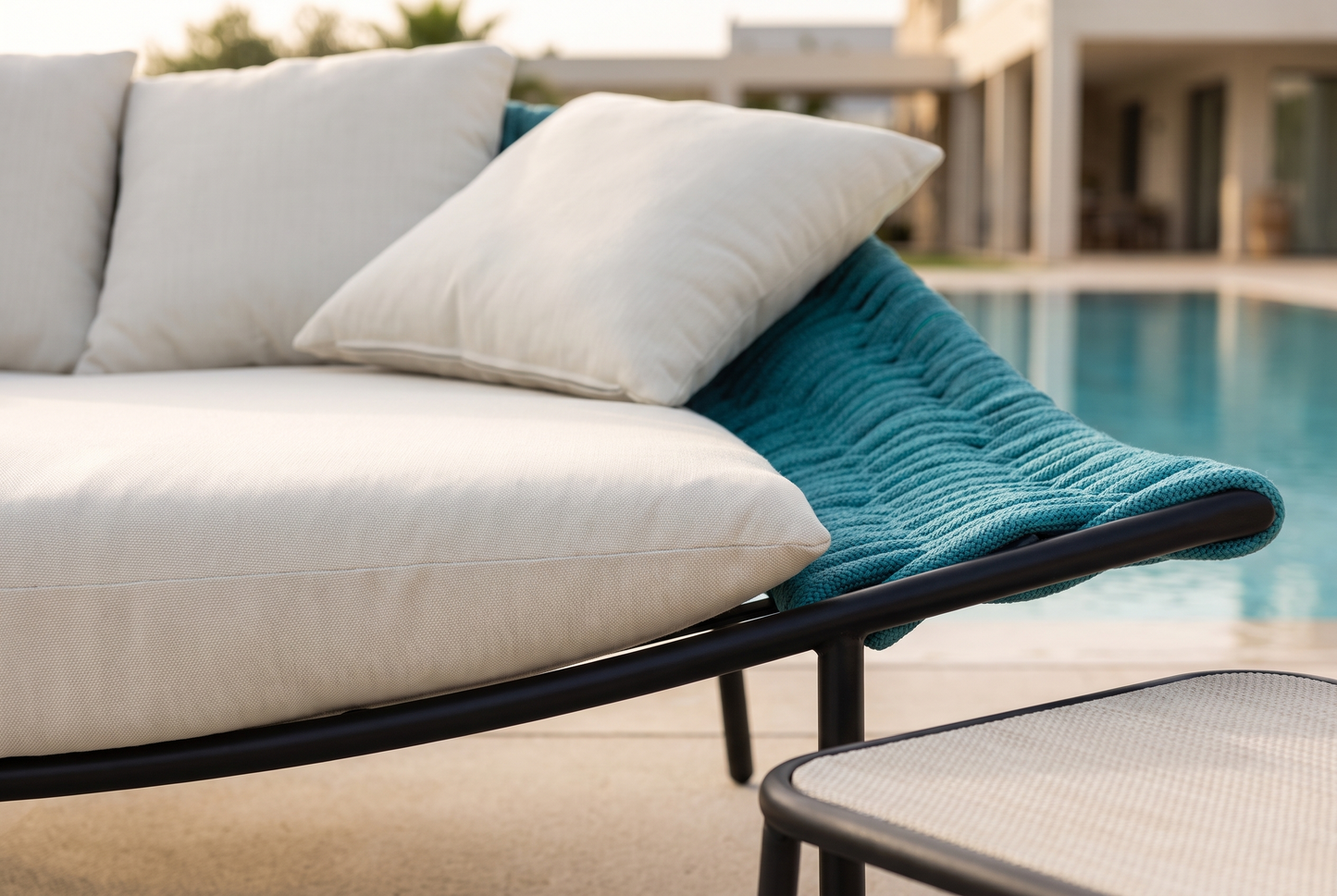 Darly Bed Outdoor