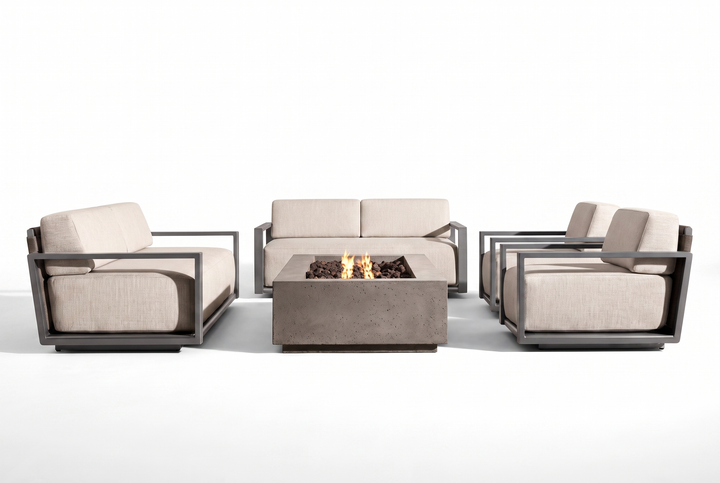 Pentagone Outdoor Set