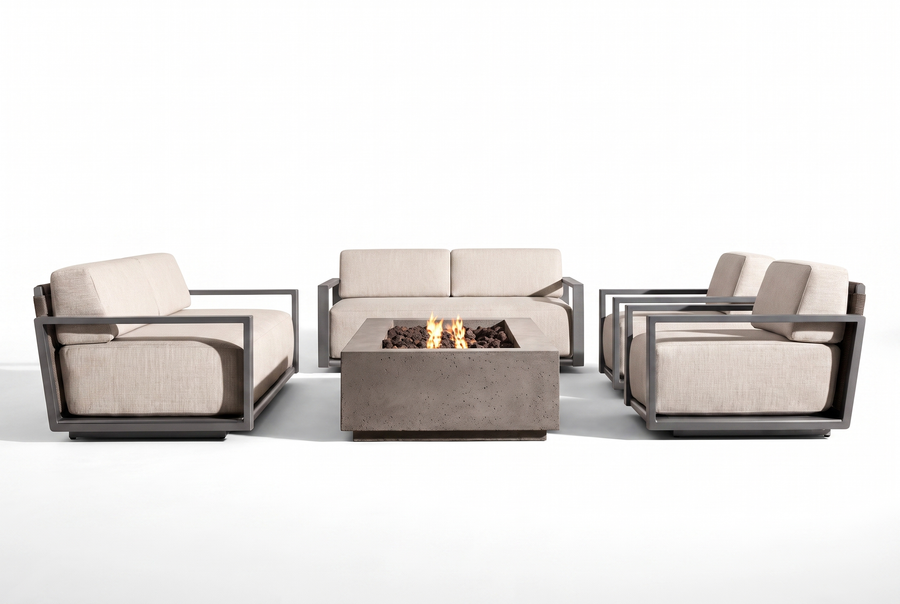 Pentagone Outdoor Set