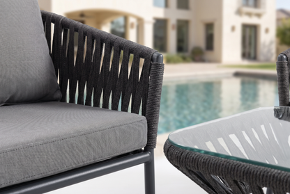 Rai Outdoor Set