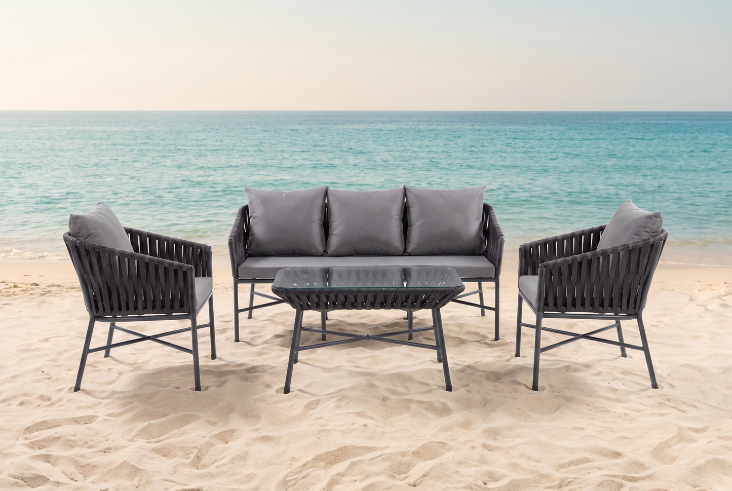 Rai Outdoor Set
