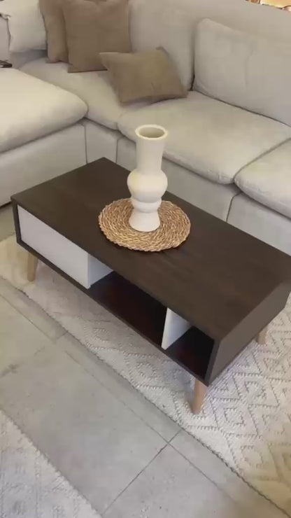 Oakly Table